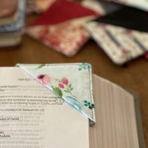 Fabric Corner Bookmarks – Set of 3