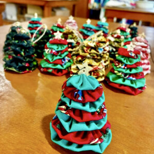 Fabric Yo-yo Christmas Tree Ornaments – Set of 3